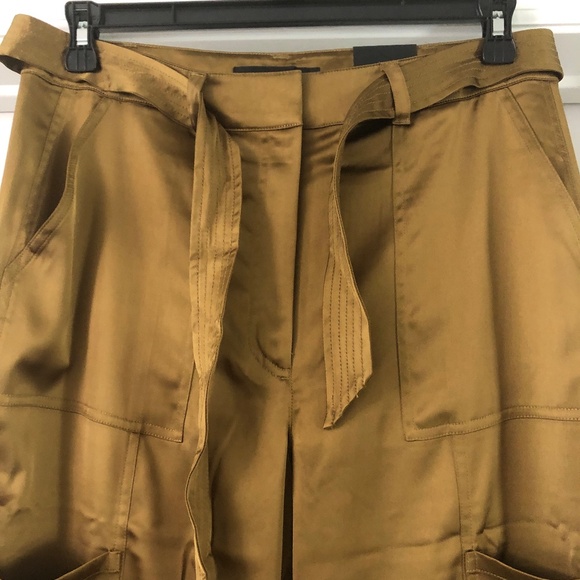 White House Black market gold woman pants - Picture 2 of 16